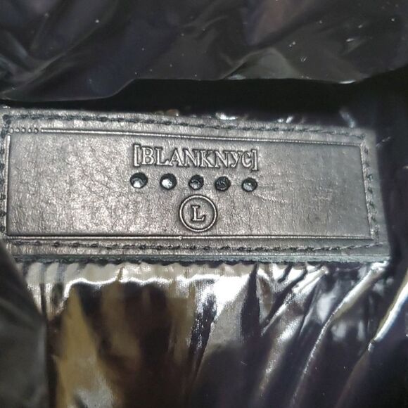 $129 NEW BLANKNYC BLACK OVERSIZED PUFFER SHINY REVOLVE COAT JACKET LARGE L NWT - Picture 10 of 12